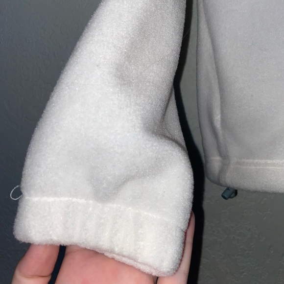 NWOT White Fleece Columbia Jacket Size M - Picture 4 of 8